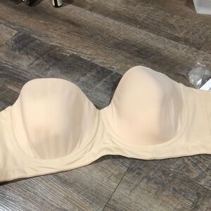 Angool Beige Bra  NWT D61 with 2 sets straps 38D